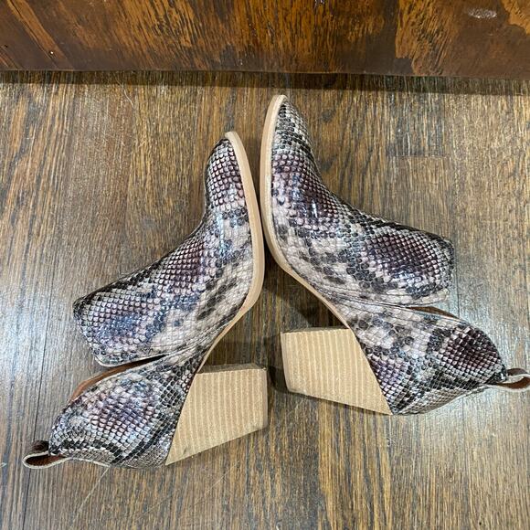 Jeffrey Campbell Snakeskin Ankle Boots Size 8.5 Stacked Heel Style : ROSALEE - Picture 8 of 13